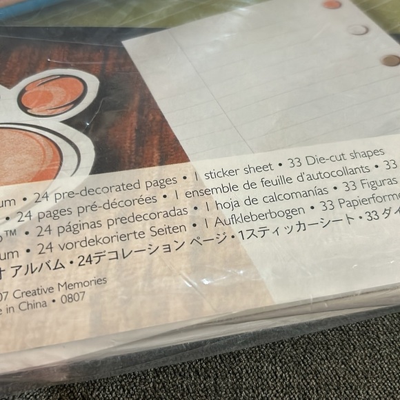 Creative Memories Picfolio Quick Kit Pets - Picture 2 of 4